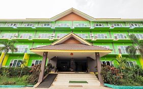 โอโย 920 แสนสุโข โฮเต็ล แอนด์ รีสอร์ต Hotel